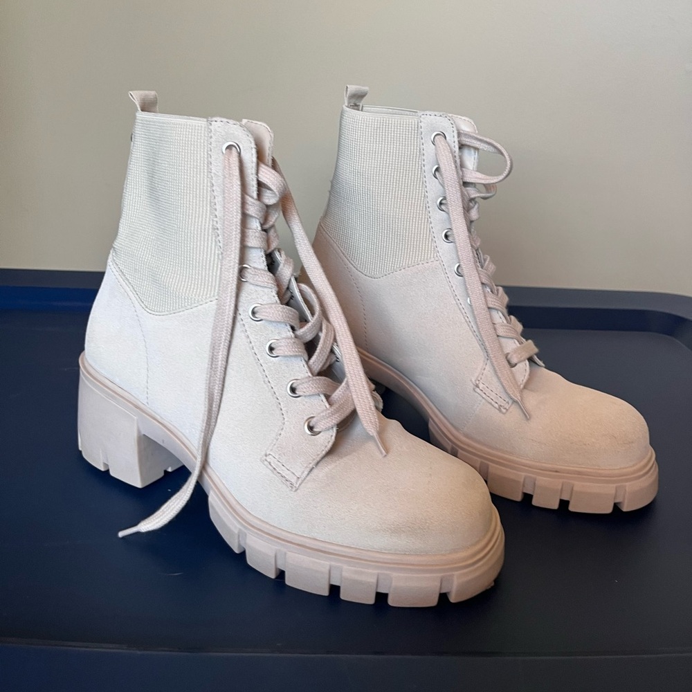 Steve Madden platform boots